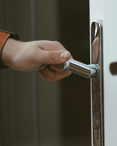 Residential & Commercial Door Lock Change
